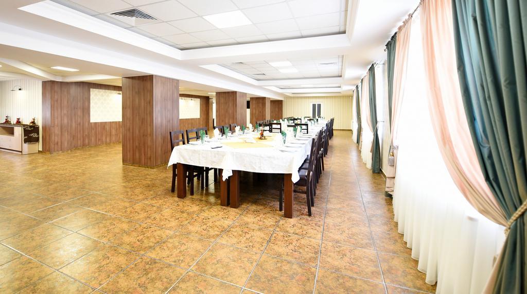 Pensiunea Sarmis Sarmizegetusa Dış mekan fotoğraf